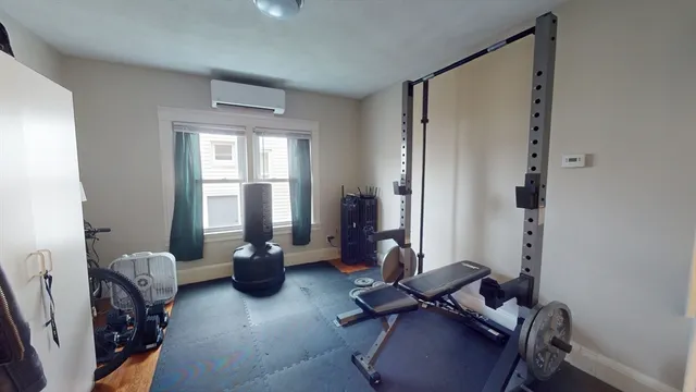 $2,900 | 35 Willis Avenue, Unit 1, Medford, MA 02155