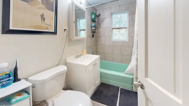 $2,900 | 35 Willis Avenue, Unit 1, Medford, MA 02155