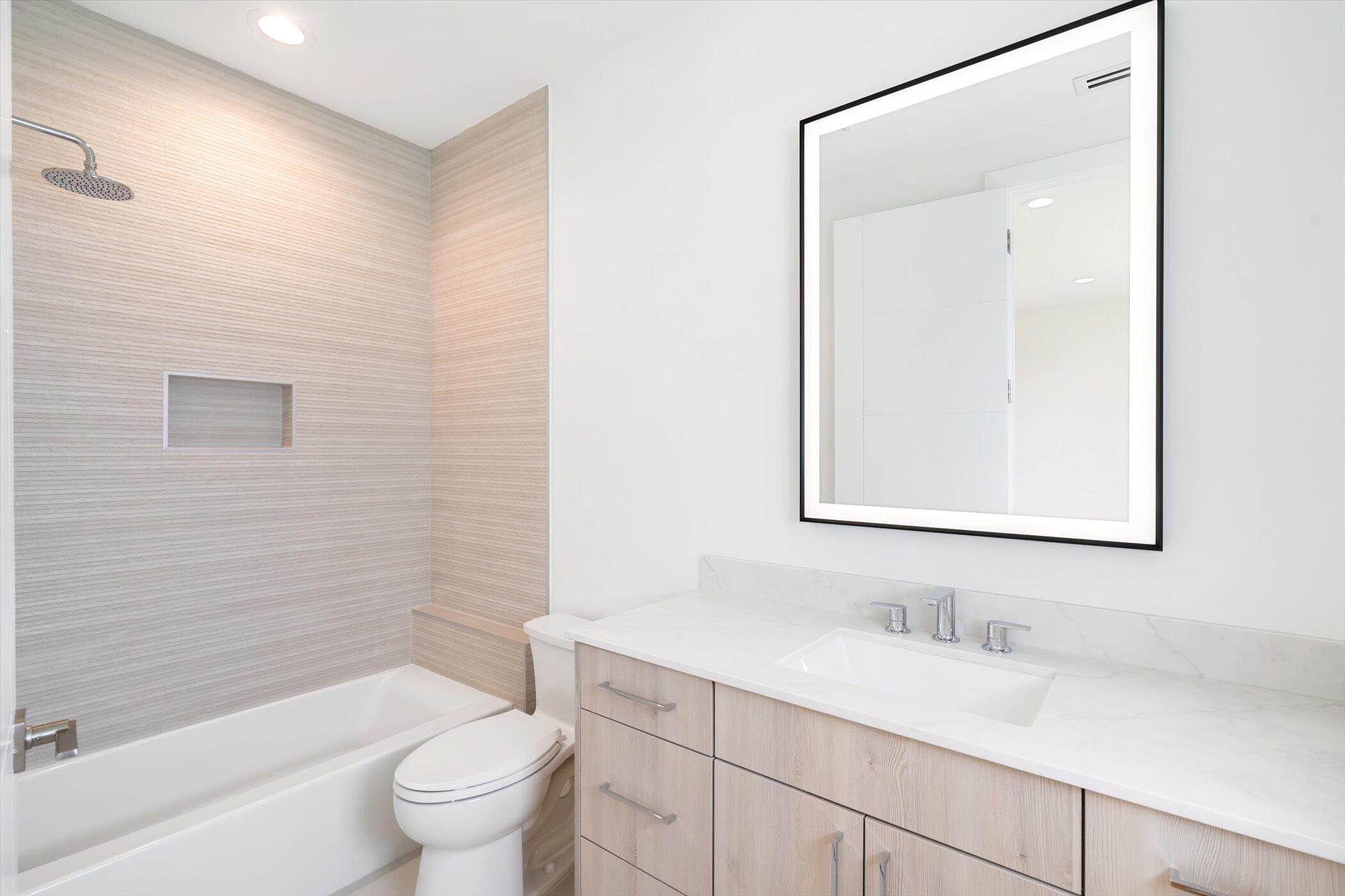 4459 Bocaire Boulevard Boca Raton, FL 33487 - Photo 39 of 72 37-4459-Bocaire-Blvd-LPG-40