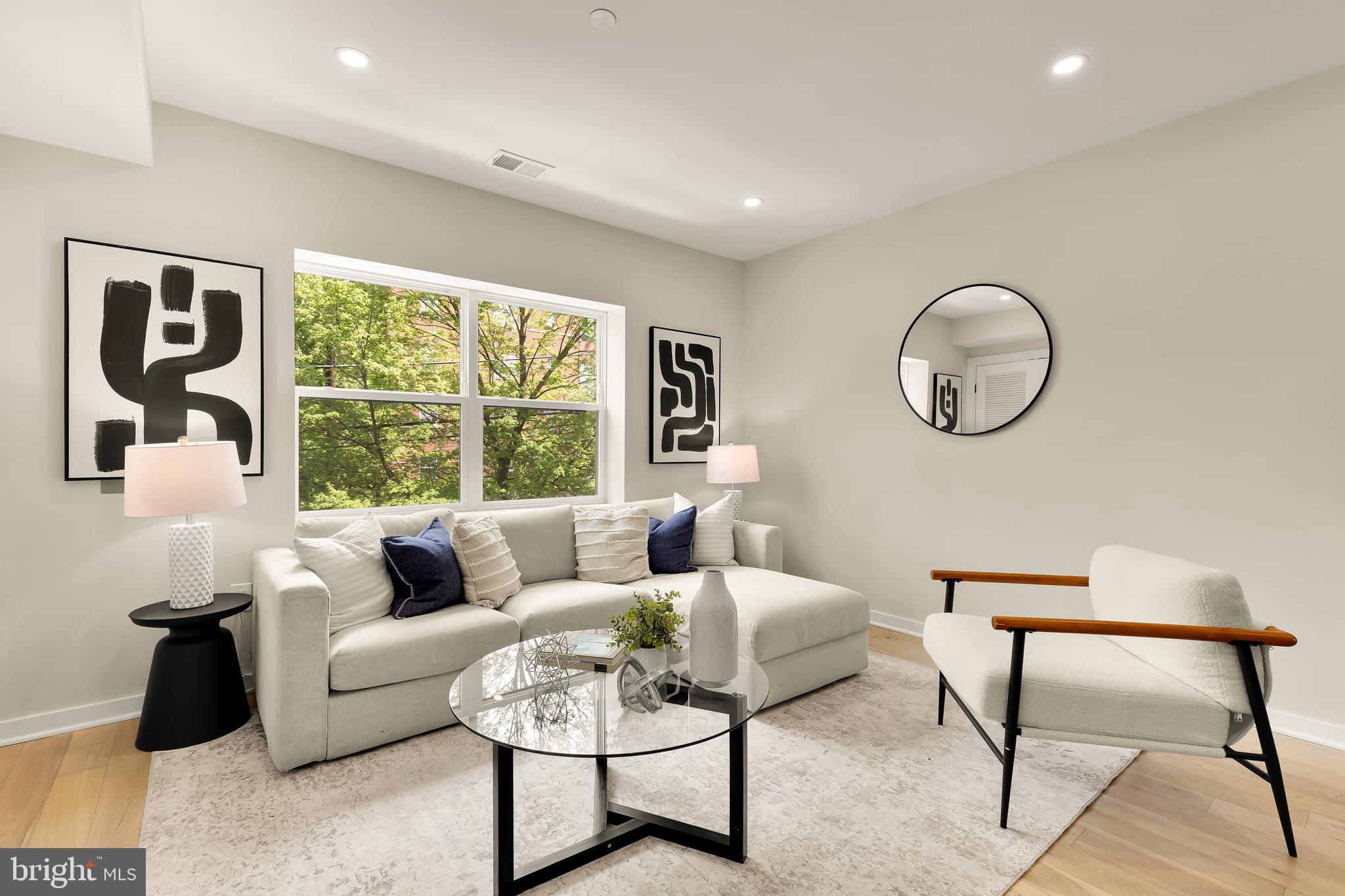 2606 41st Street Northwest, Unit 6 Washington, DC 20007 - Photo 2 of 17