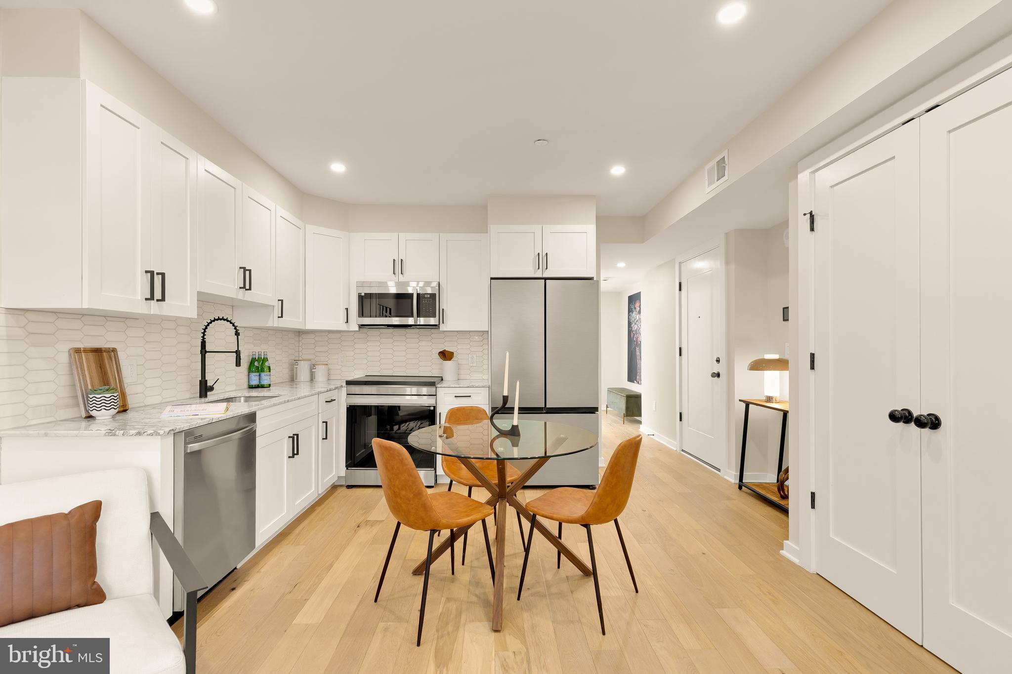 2606 41st Street Northwest, Unit 6 Washington, DC 20007 - Photo 3 of 19