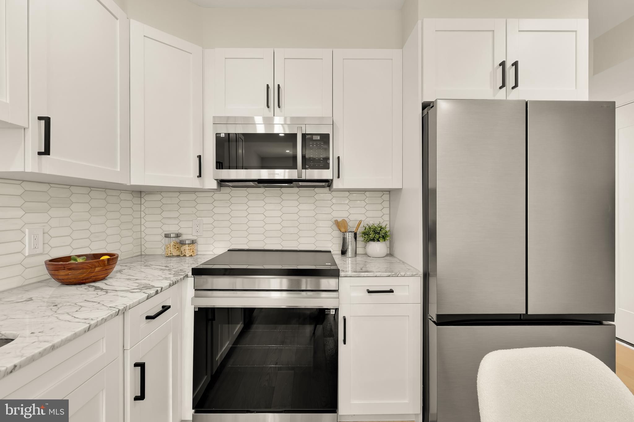 2606 41st Street Northwest, Unit 6 Washington, DC 20007 - Photo 4 of 17