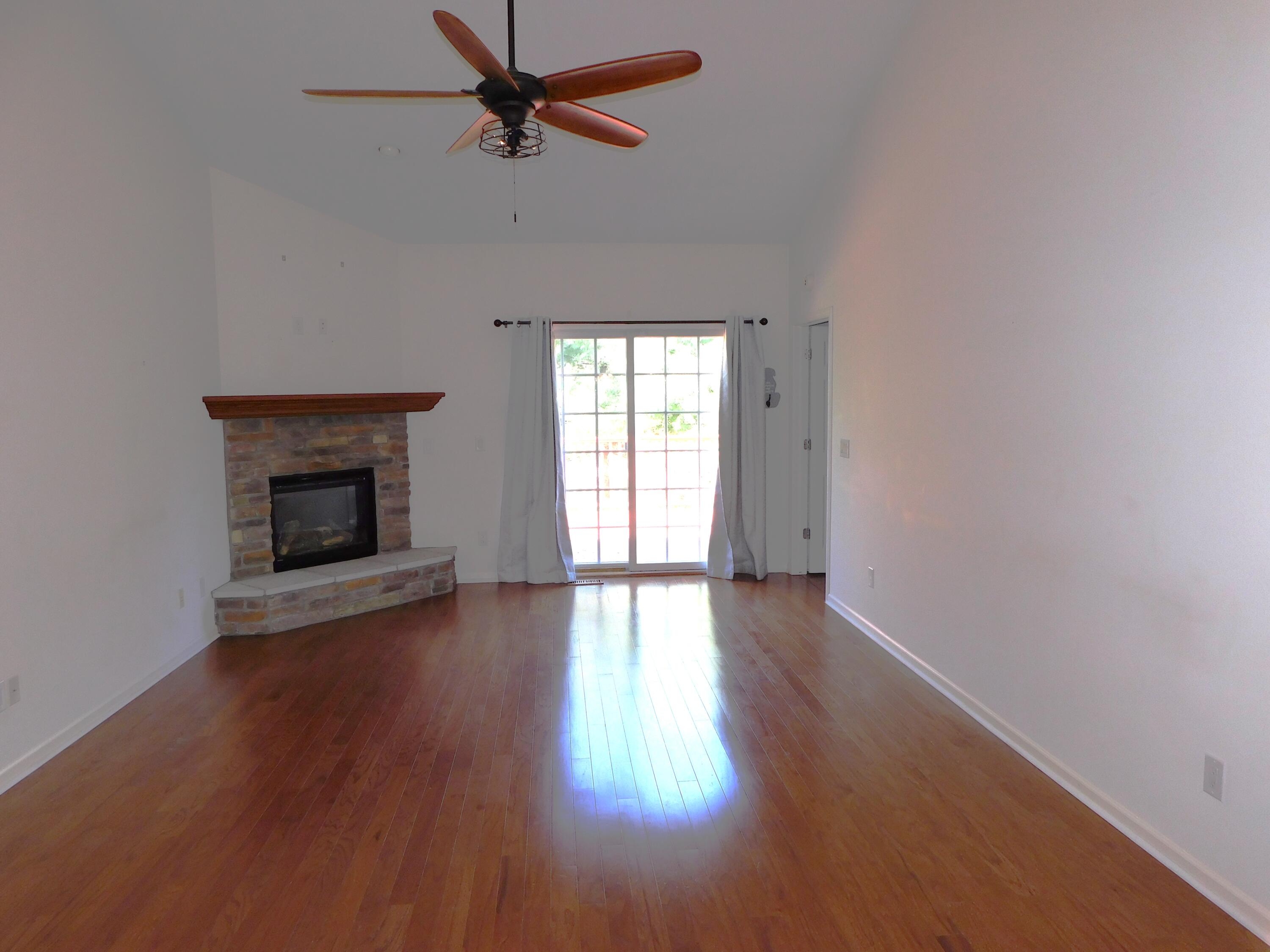2535 Holiday House Road St. Joseph, MI 49085 - Photo 11 of 54 DSCN0674