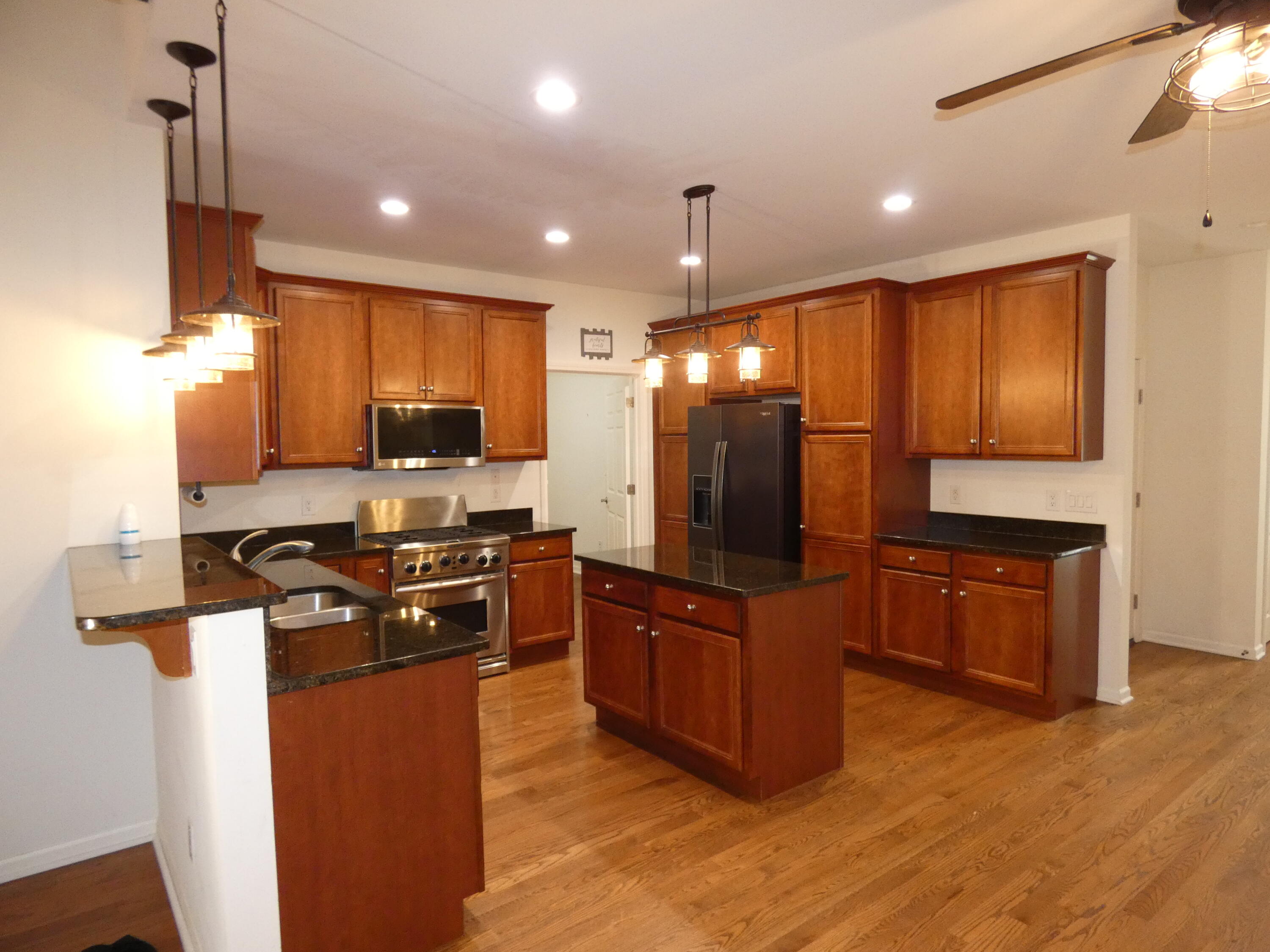 2535 Holiday House Road St. Joseph, MI 49085 - Photo 17 of 54 P1030025