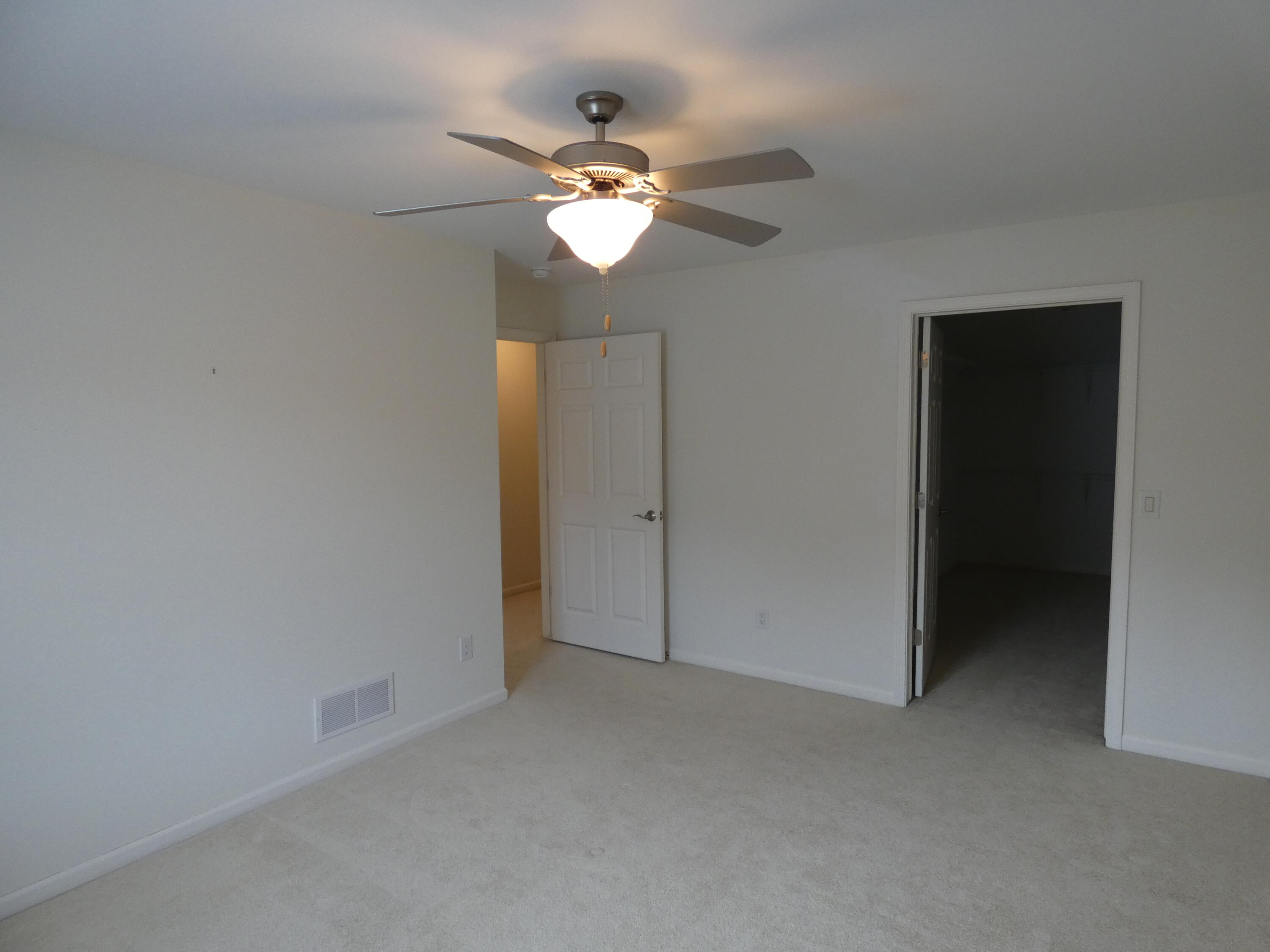 2535 Holiday House Road St. Joseph, MI 49085 - Photo 42 of 54 P1030076