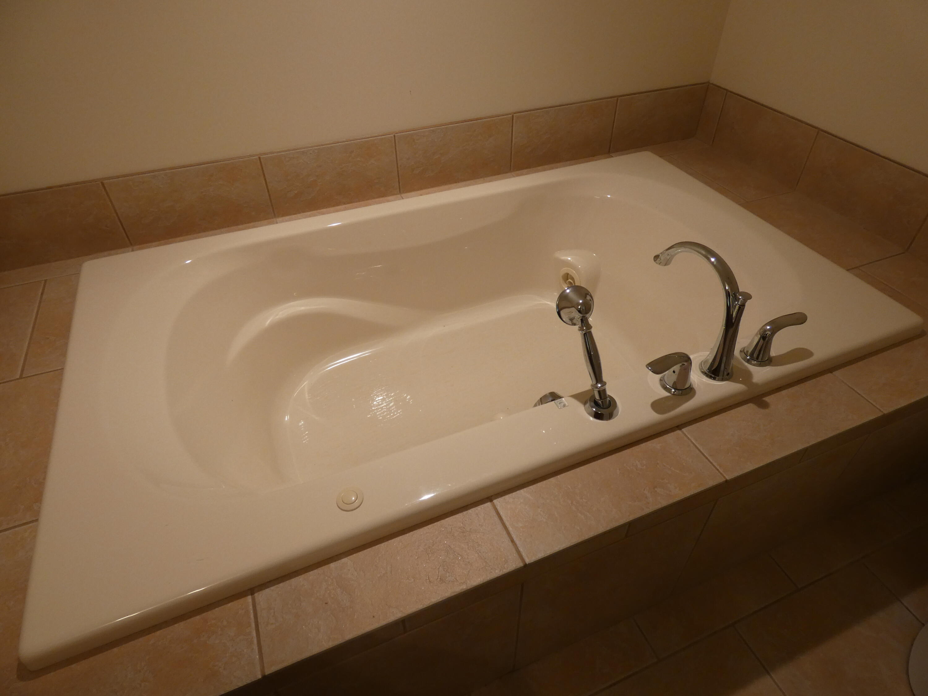 2535 Holiday House Road St. Joseph, MI 49085 - Photo 45 of 54 P1030050