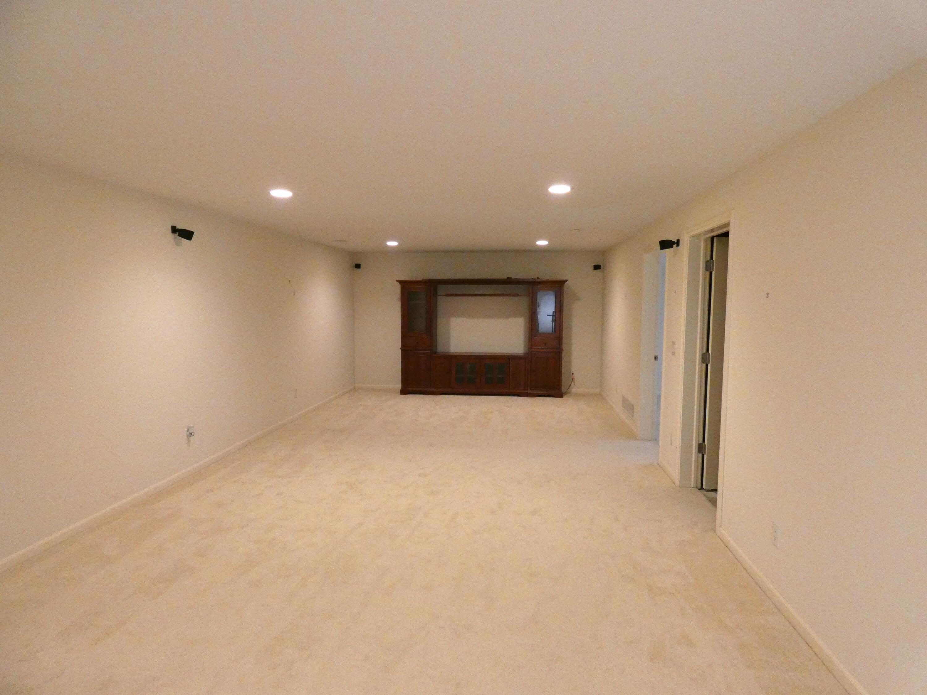 2535 Holiday House Road St. Joseph, MI 49085 - Photo 46 of 54 P1030051