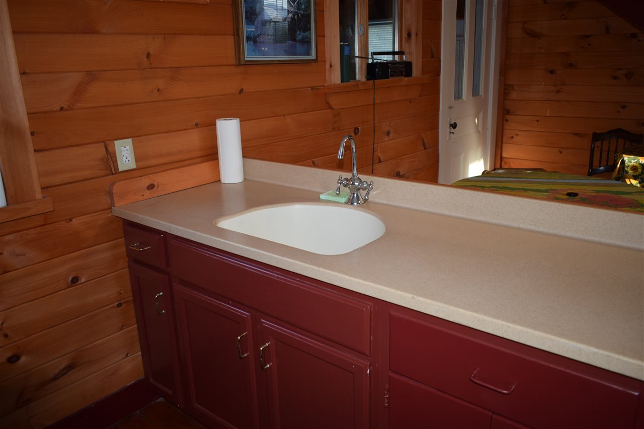 636 Meadows Road Jefferson, NH 03583 - Photo 21 of 32 Gallery Image 21