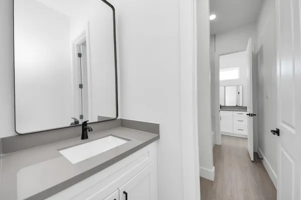 $2,200 | 4129 East Toliver Street, Houston, TX 77016