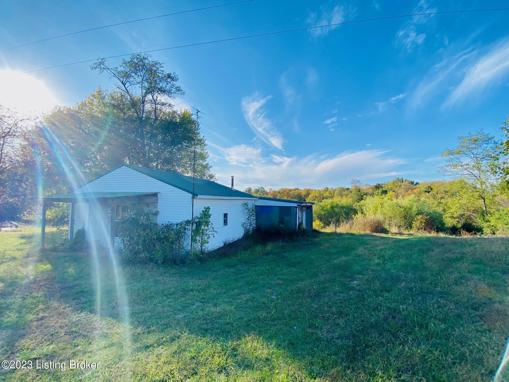 1219 Polin-Hardesty-Litsey Road Springfield, KY 40069 - Photo 4 of 17 IMG_6563