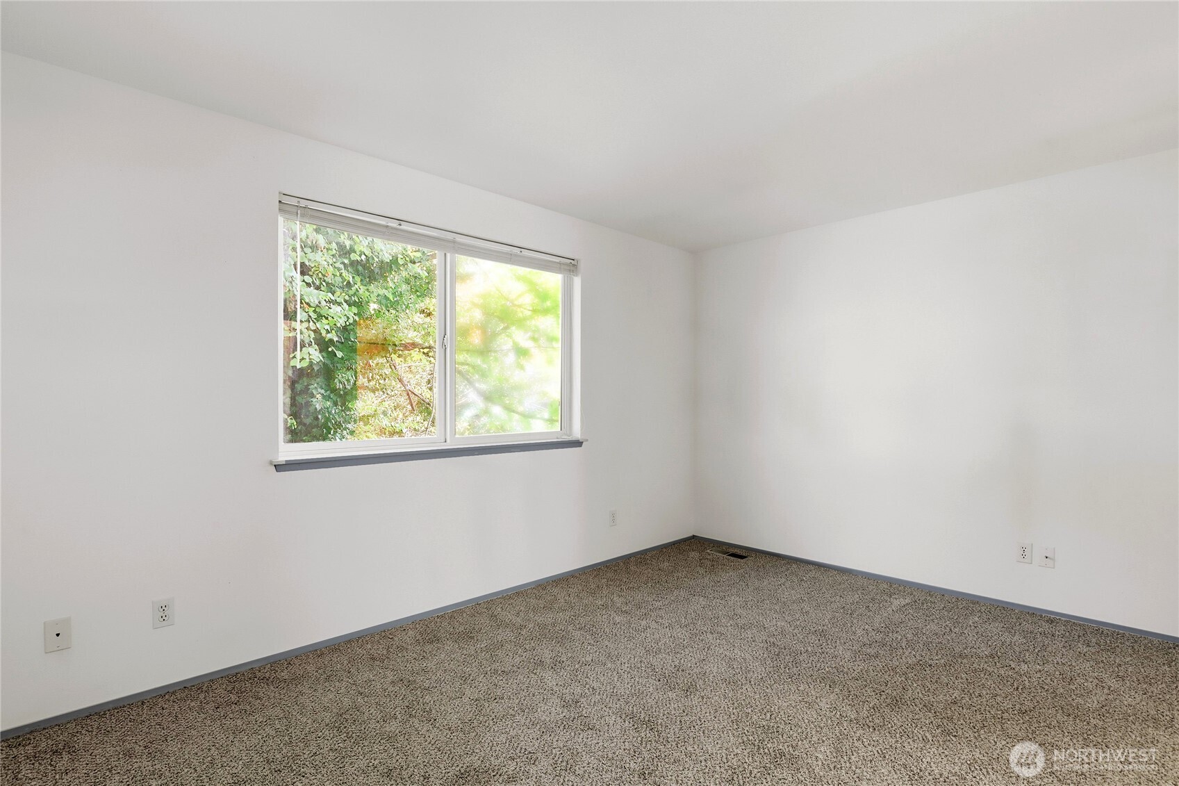 2800 Pine Road Northeast Bremerton, WA 98310 - Photo 10 of 33 Gallery Image 10