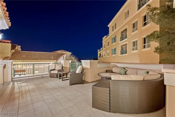 $600,000 | 30 Strada Di Villaggio, Unit 190, Henderson, NV 89011