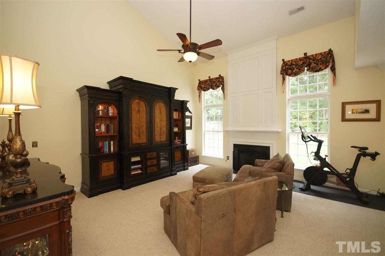 9316 Cutright Drive Raleigh, NC 27617 - Photo 12 of 25 Gallery Image 12