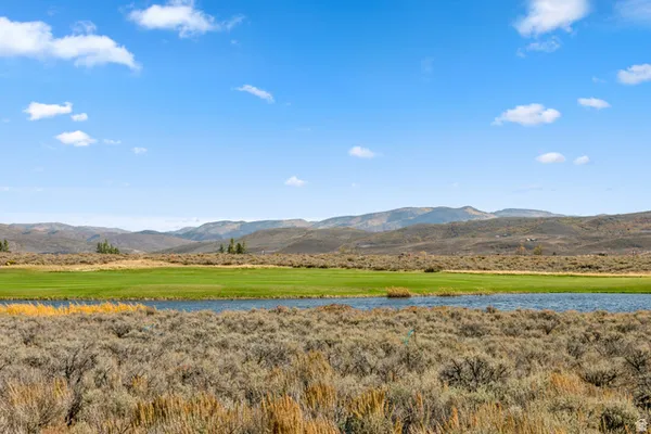 $2,600,000 | 5258 Painted Valley Pass, Unit 20, Park City, UT 84098