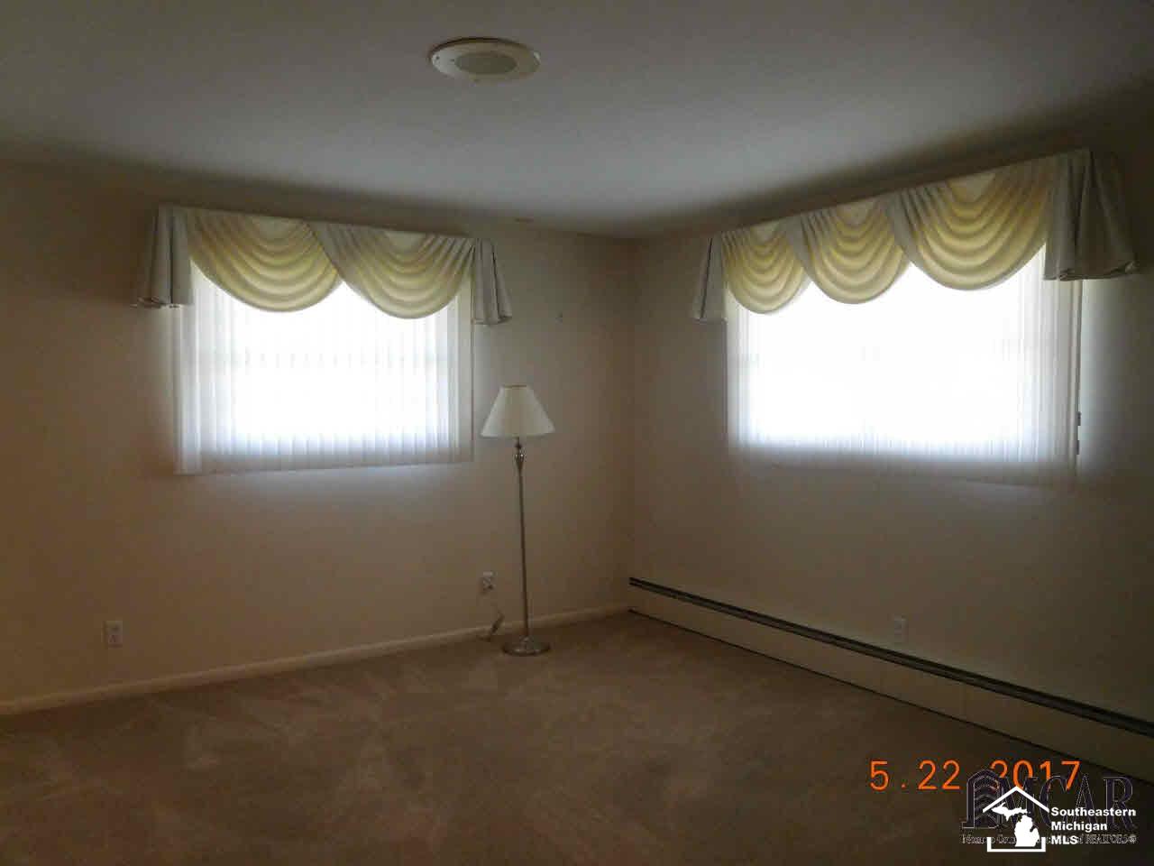 9750 Sumpter Road Maybee, MI 48159 - Photo 16 of 26