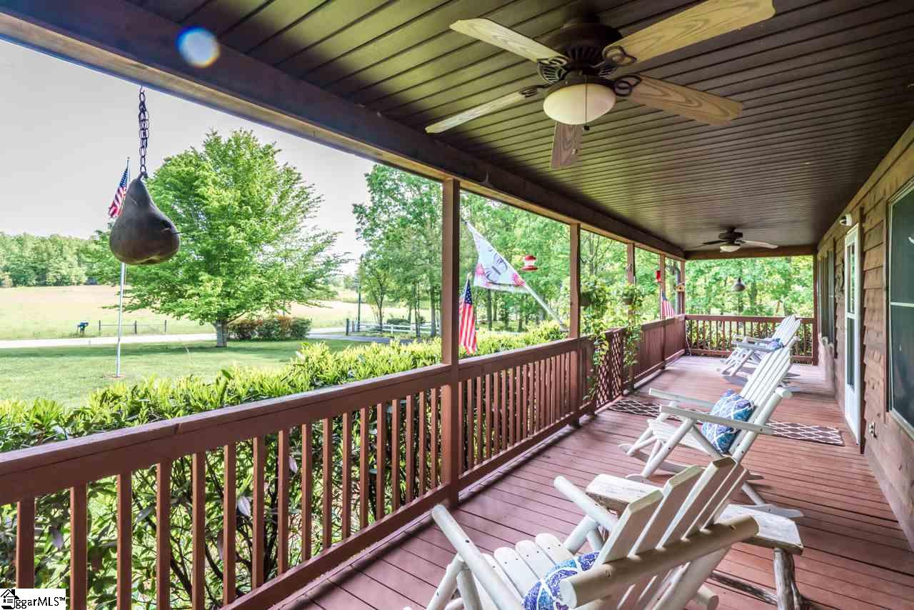 16 Mosteller Road Travelers Rest, SC 29690 - Photo 3 of 24 Gallery Image 3