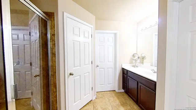 $3,500 | 333 Atalaya, Cibolo, TX 78108