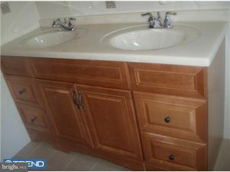708 River Road Ewing, NJ 08628 - Photo 9 of 12 Bathroom