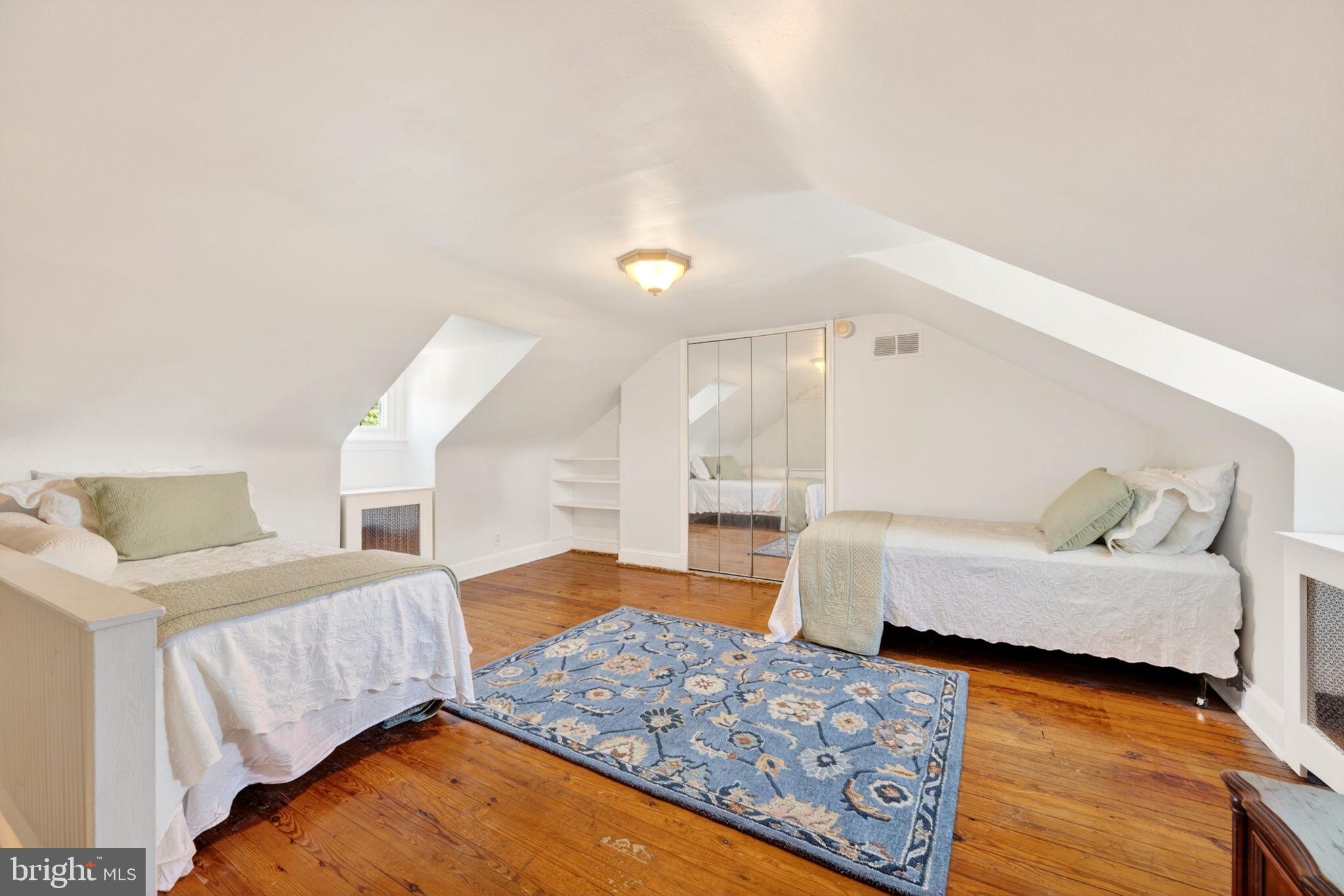 425 Murdock Road Baltimore, MD 21212 - Photo 38 of 63 Bedroom #4- (18 x 15)