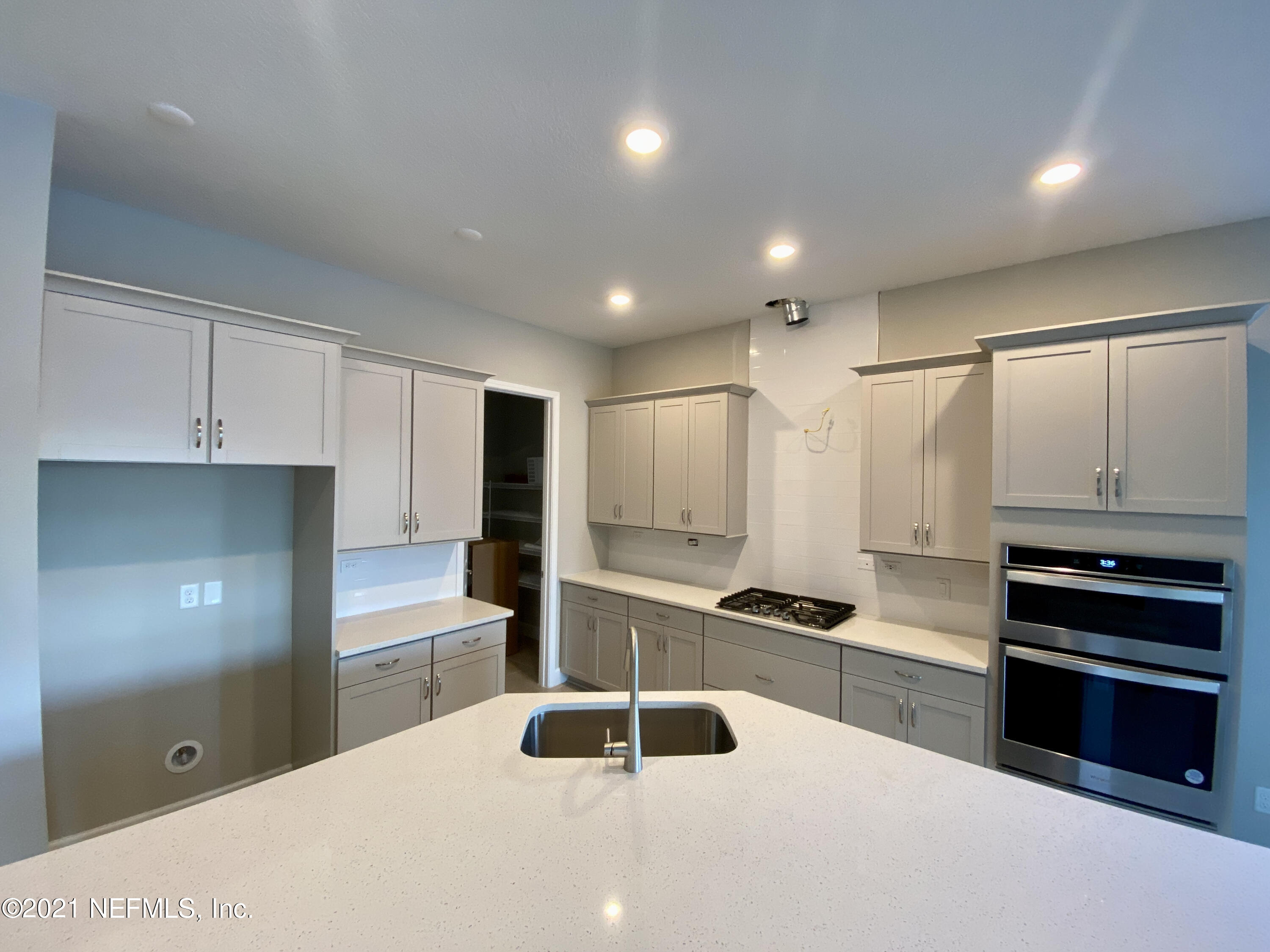804 Rustic Mill Dr Street St. Augustine, FL 32092 - Photo 8 of 43 75 - Gourmet Kitchen