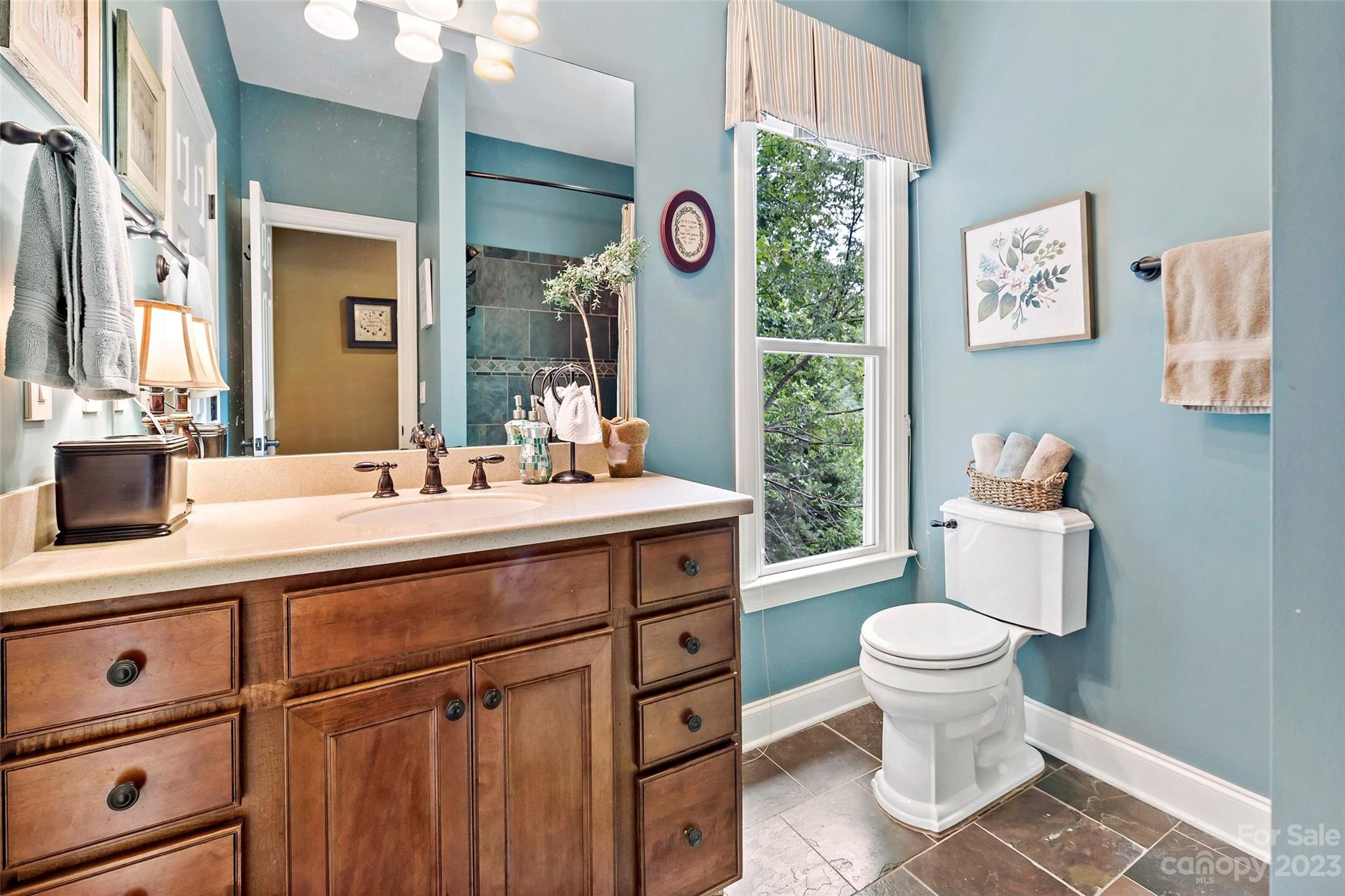 29 Hope View Road Swannanoa, NC 28778 - Photo 20 of 44 Gallery Image 20