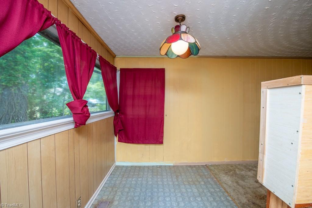 3316 Pine Valley Road High Point, NC 27265 - Photo 14 of 50