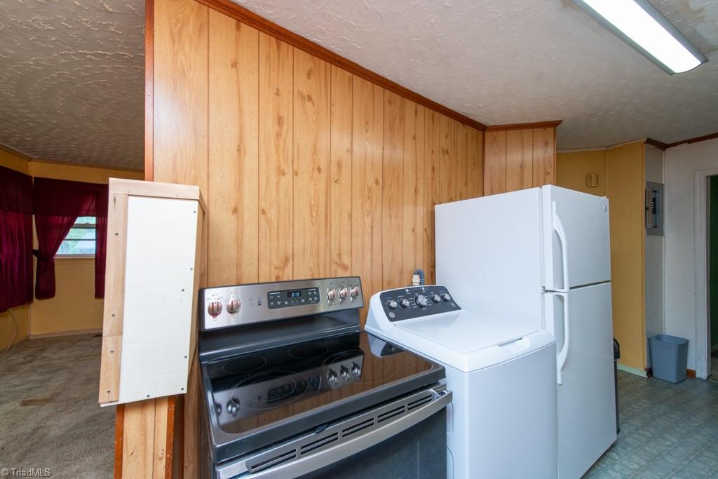 3316 Pine Valley Road High Point, NC 27265 - Photo 17 of 50