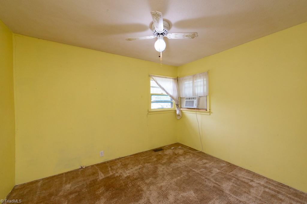 3316 Pine Valley Road High Point, NC 27265 - Photo 24 of 50