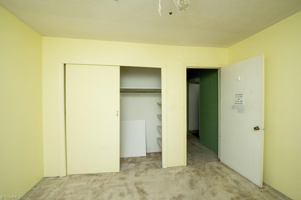 3316 Pine Valley Road High Point, NC 27265 - Photo 27 of 50