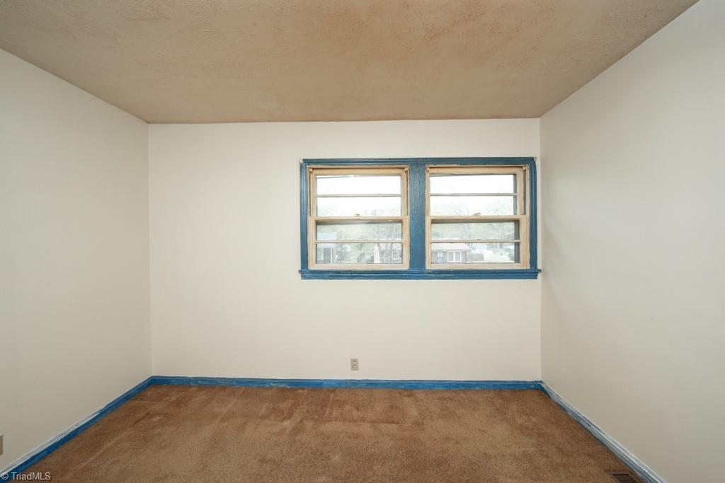 3316 Pine Valley Road High Point, NC 27265 - Photo 30 of 50