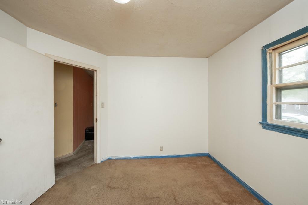 3316 Pine Valley Road High Point, NC 27265 - Photo 31 of 50