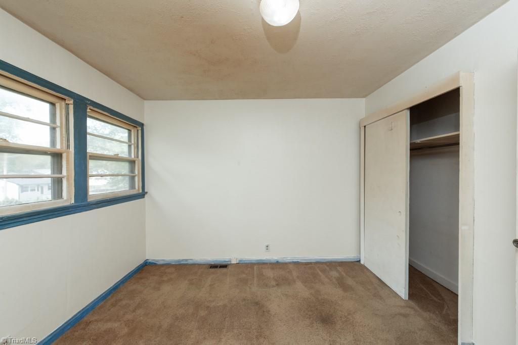 3316 Pine Valley Road High Point, NC 27265 - Photo 34 of 50