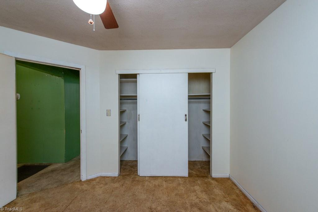 3316 Pine Valley Road High Point, NC 27265 - Photo 38 of 50