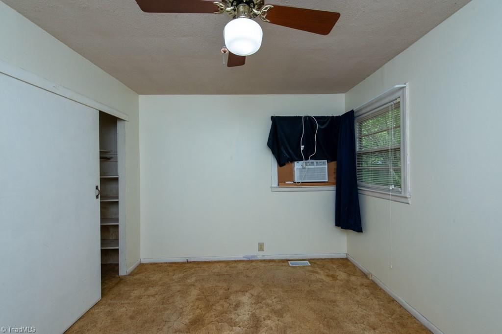 3316 Pine Valley Road High Point, NC 27265 - Photo 40 of 50