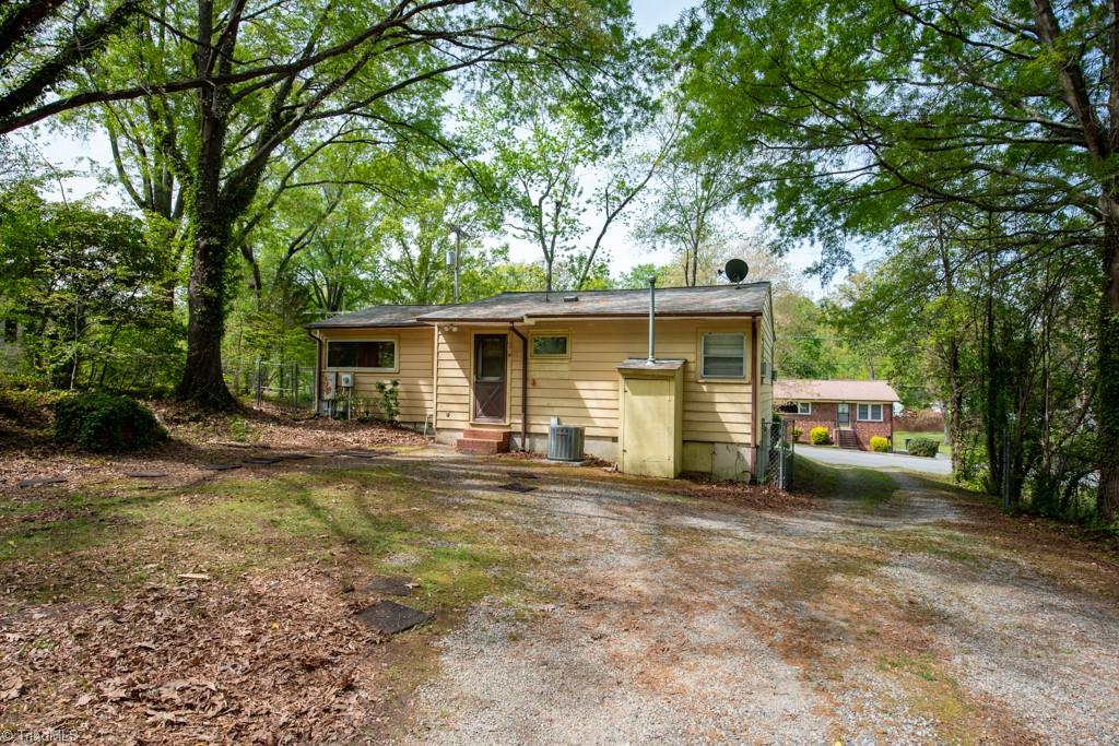 3316 Pine Valley Road High Point, NC 27265 - Photo 47 of 50