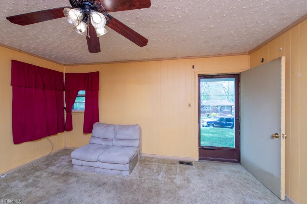 3316 Pine Valley Road High Point, NC 27265 - Photo 5 of 50