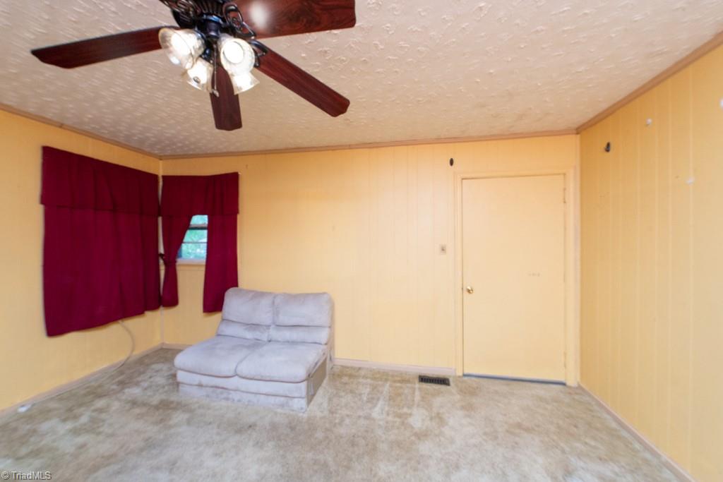 3316 Pine Valley Road High Point, NC 27265 - Photo 9 of 50