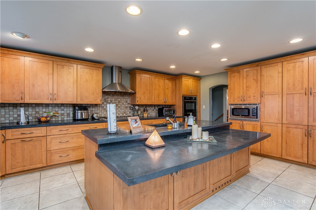 7241 Brantford Road Dayton, OH 45414 - Photo 10 of 40 Gallery Image 10