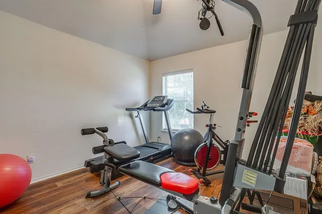 $350,000 | 509 Azalea Drive, Glenn Heights, TX 75154