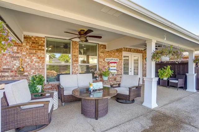 $350,000 | 509 Azalea Drive, Glenn Heights, TX 75154