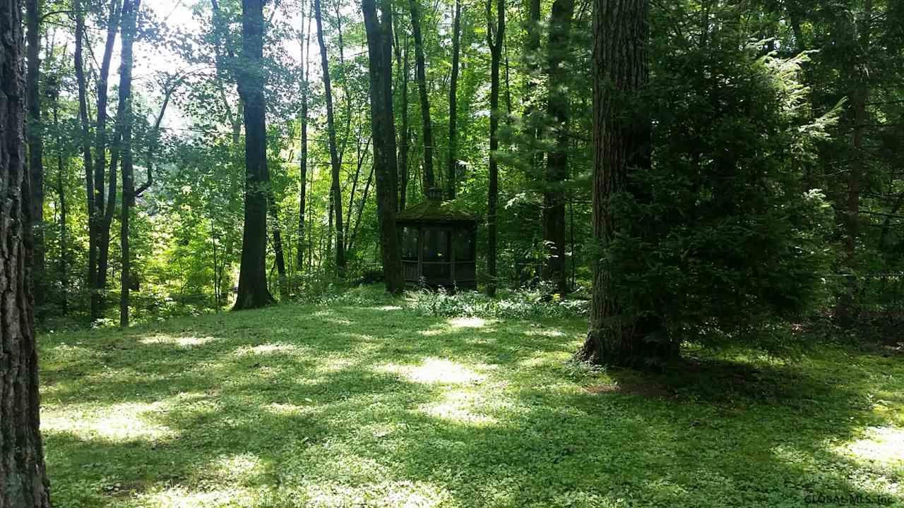 44 Devon Road Bethlehem, NY 12054 - Photo 28 of 28 Photo 29