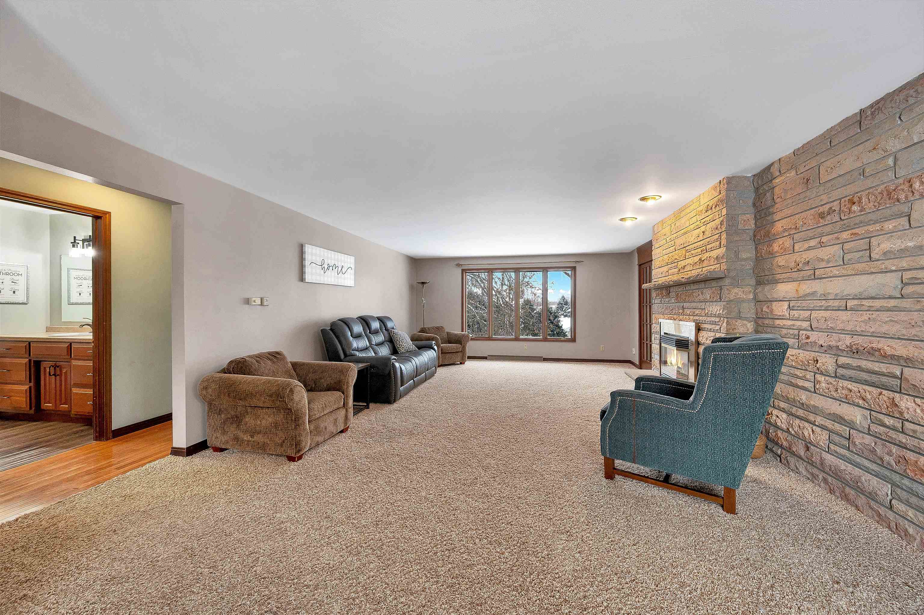 2780 South Ridge Road Green Bay, WI 54304 - Photo 5 of 63