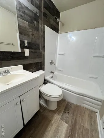 $1,740 | 228 Grampian Road, St. Louis, MO 63137