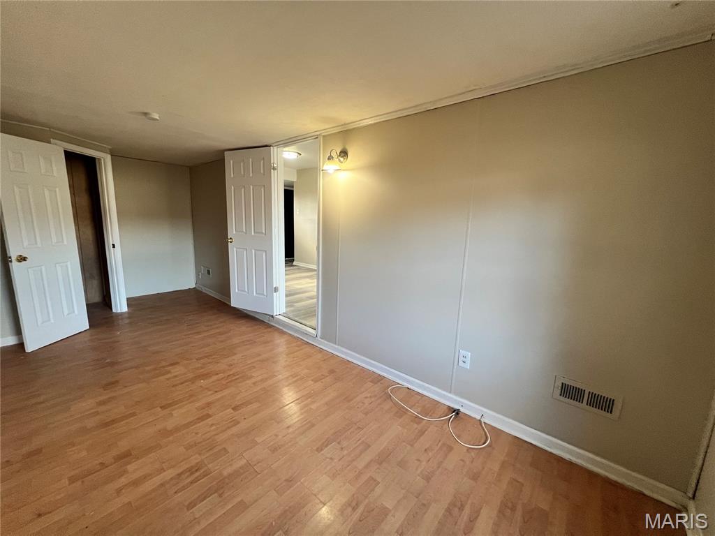 228 Grampian Road St. Louis, MO 63137 - Photo 6 of 18