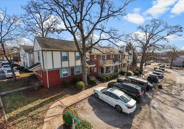 $165,000 | 1432 Thrush Place, Brentwood, MO 63144