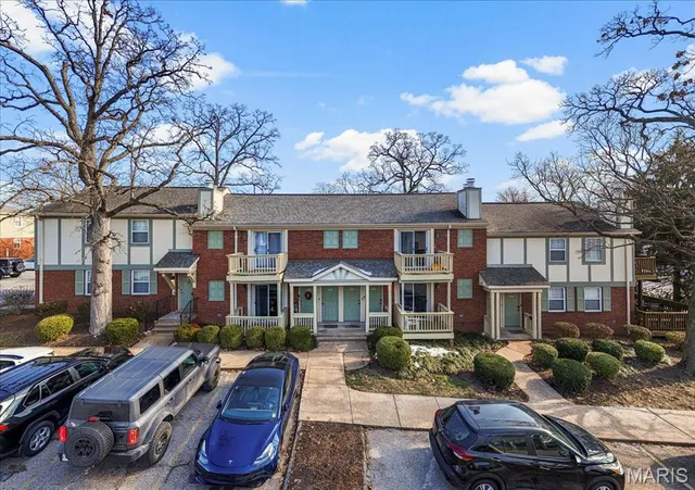 $165,000 | 1432 Thrush Place, Brentwood, MO 63144