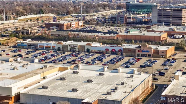 $165,000 | 1432 Thrush Place, Brentwood, MO 63144