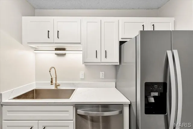 $165,000 | 1432 Thrush Place, Brentwood, MO 63144