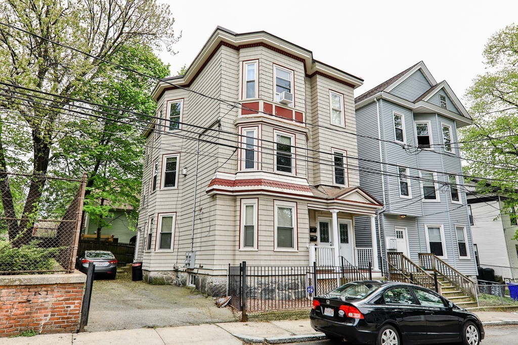 27 Elm Street, Unit 2 Boston, MA 02122 - Photo 16 of 21