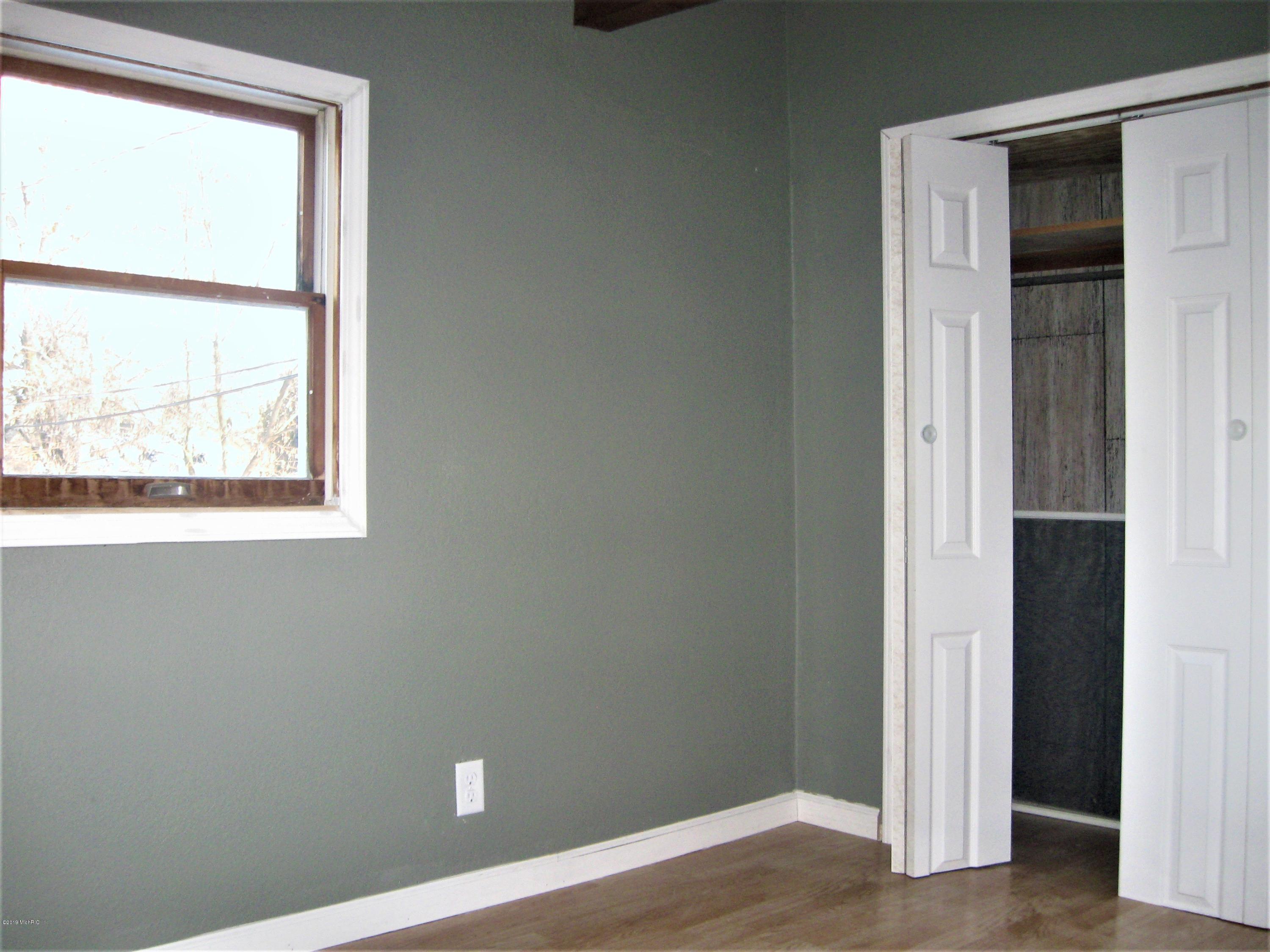 5490 Howard City Edmore Road Edmore, MI 48829 - Photo 31 of 38 IMG_4436